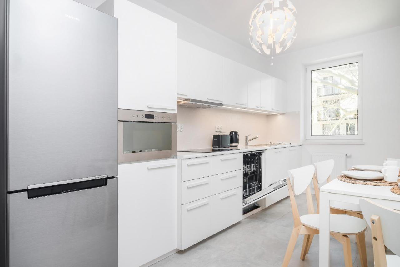 Botanic Gardens Apartment With Free Garage Wroclaw By Noclegi Renters Breslávia Exterior foto